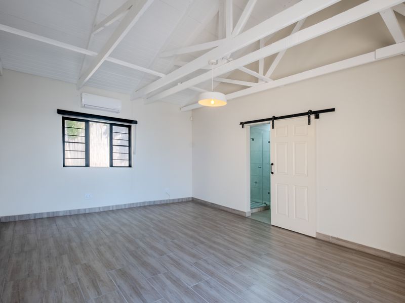 Spectacular Multi-Level Beachfront Home with Boutique Guesthouse Potential - Photo 10