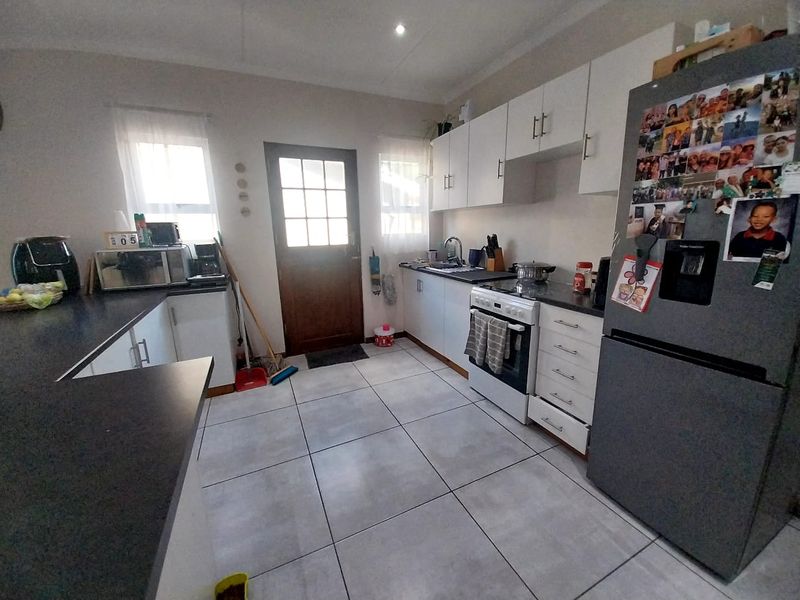 Double the Value – Two Homes on One Property! - Photo 6