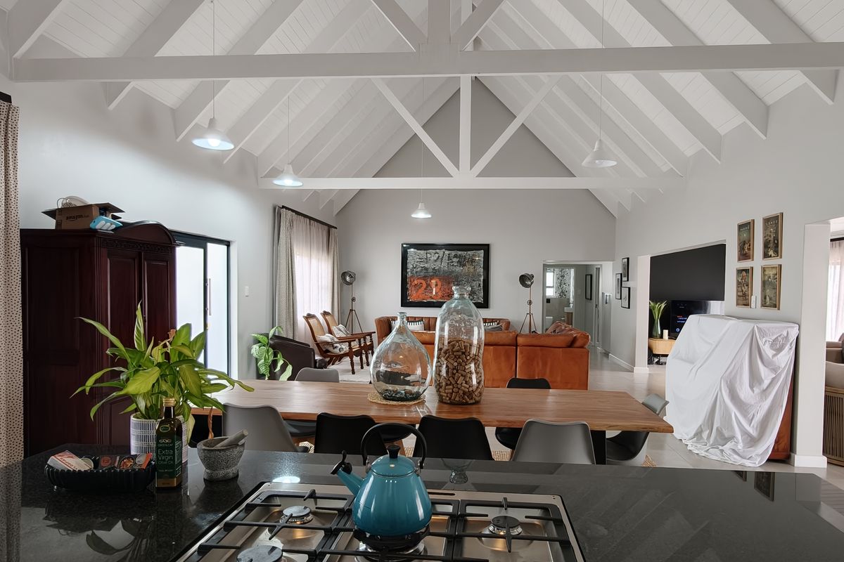 Say yes to the new address. - Photo 5