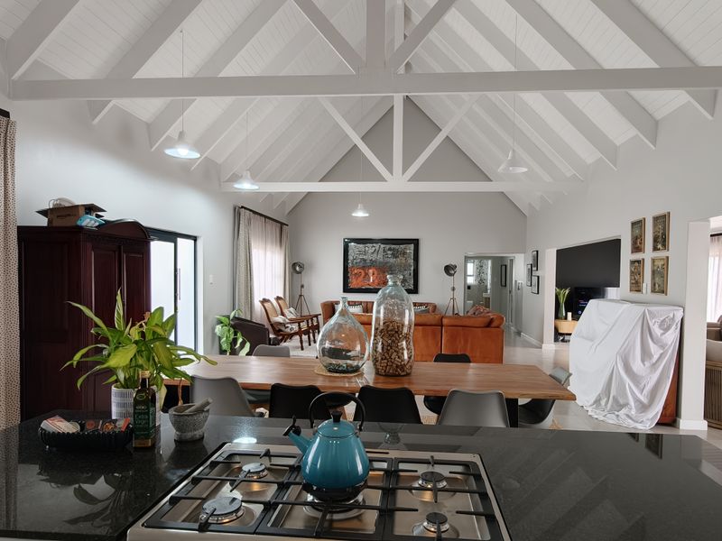 Say yes to the new address. - Photo 5