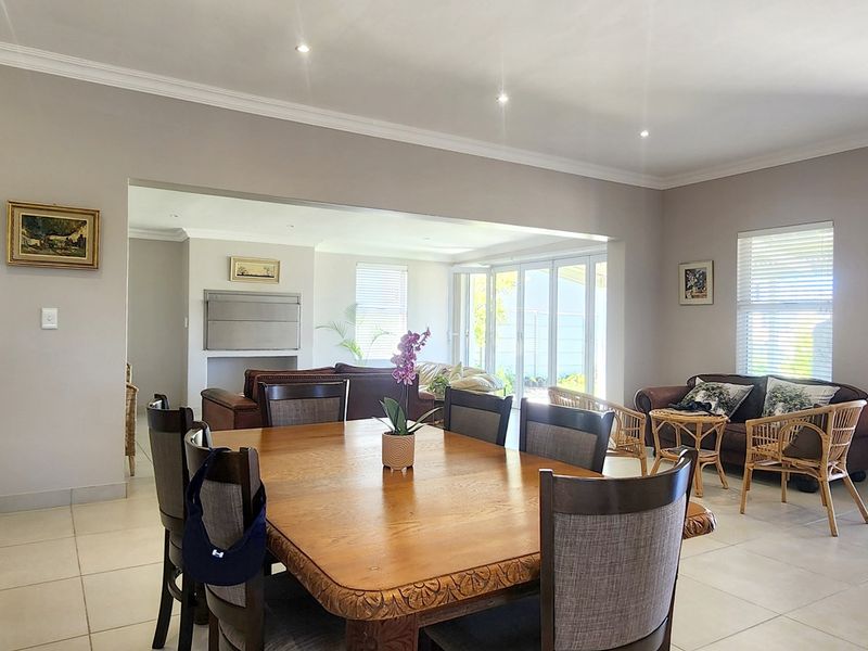 FAMILY HOME AVAILABLE FOR LONG-TERM RENTAL IN AGULHAS - Photo 8