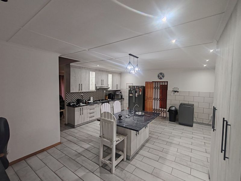 Property for sale in Winsor Park Despatch - Photo 10