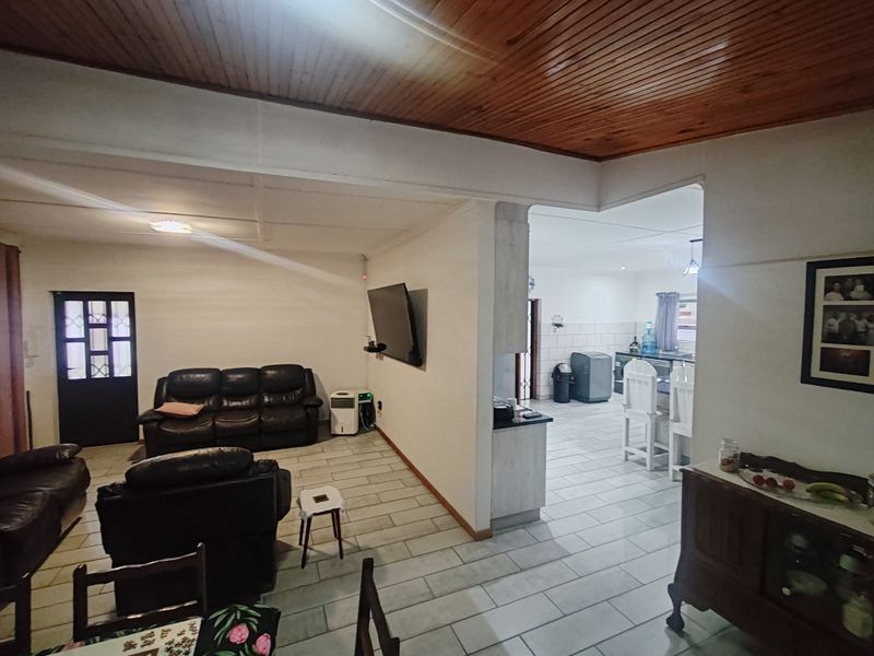 Property for sale in Winsor Park Despatch - Photo 9