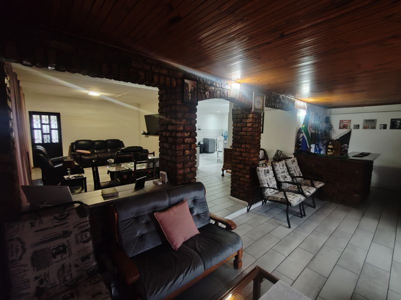 Property for sale in Winsor Park Despatch - Photo 8