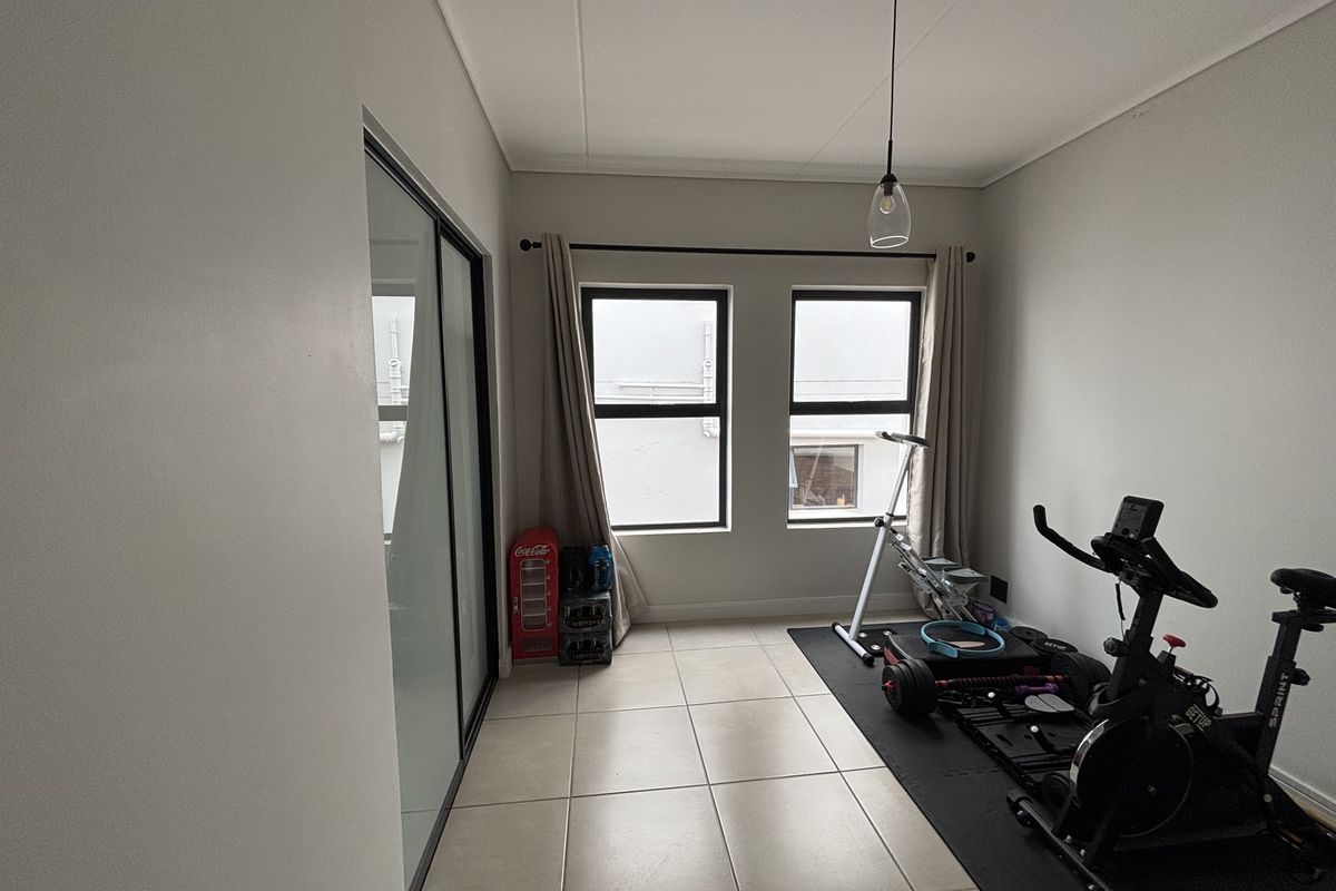 Modern 2-Bedroom Apartment in The Reid Lifestyle Estate - Photo 5