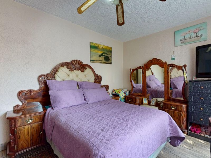 Charming bedroom sectional title for sale in Elsburg, Germiston – your perfect home awaits! - Photo 3