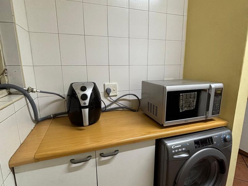 Duplex On Prime Bluff Road - Photo 8