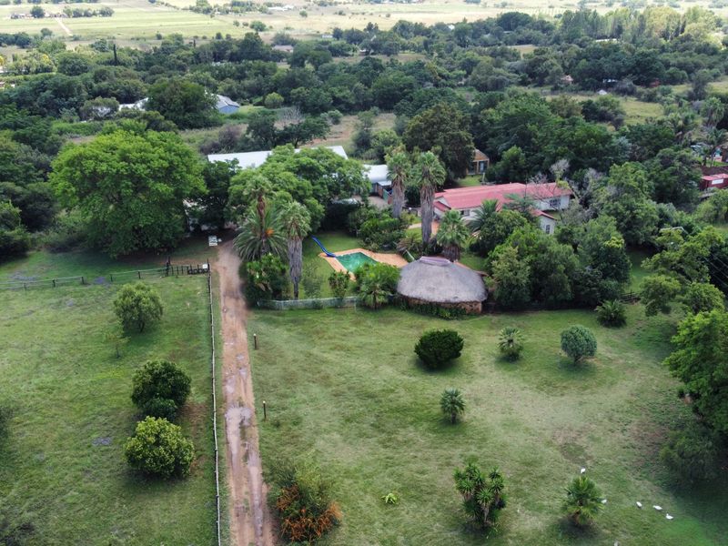 Versatile 2.2ha Smallholding with Two Homes, Workshop & Income Potential!!! - Photo 6