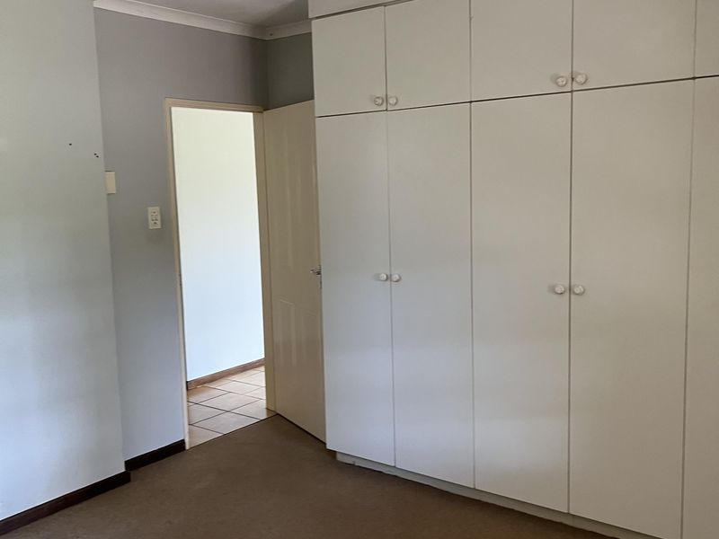 Hayfields - Simplex To Let - Photo 10