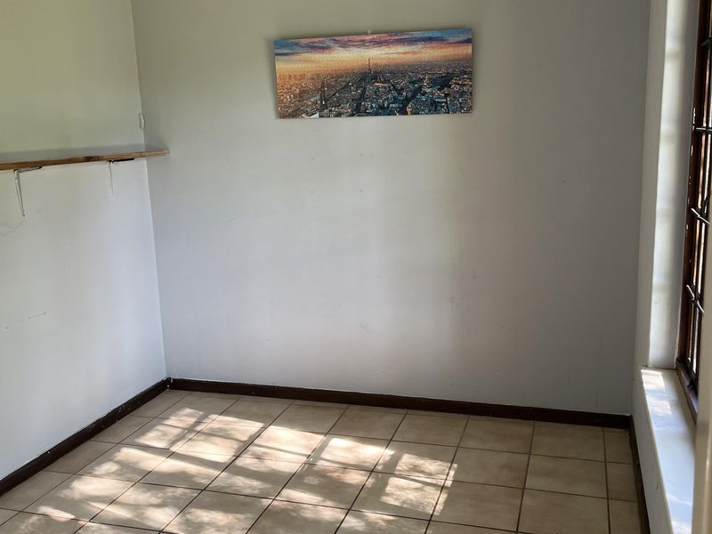 Hayfields - Simplex To Let - Photo 7