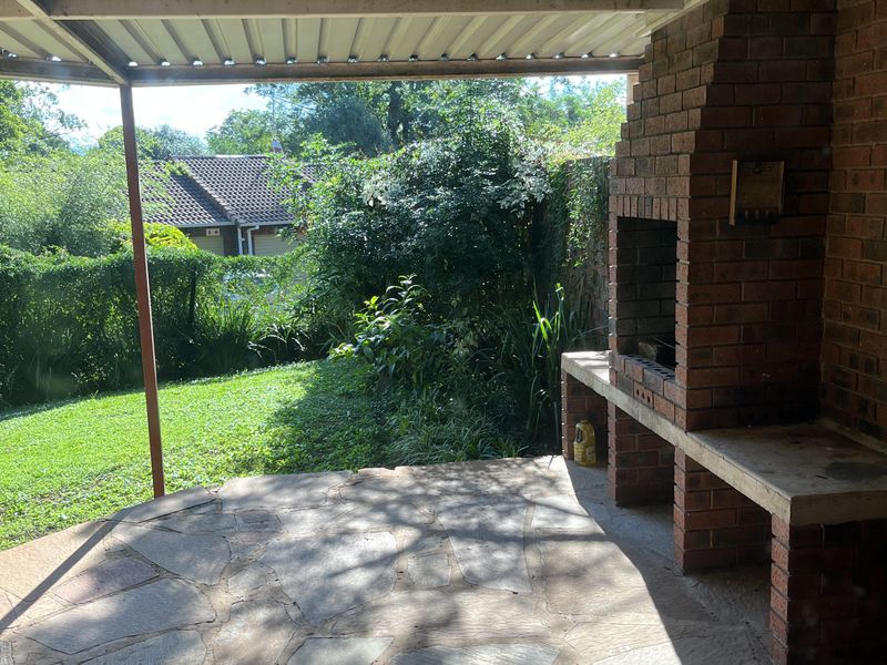 Hayfields - Simplex To Let - Photo 2