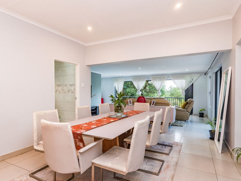 Bidding To Start From R1 895 000  Live NON Distressed Auction - Photo 10