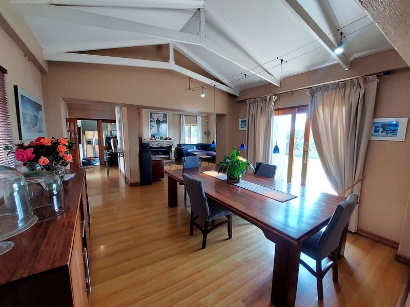 Family living with a flatlet on the Ridge - Photo 8