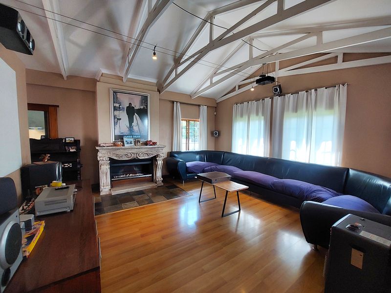 Family living with a flatlet on the Ridge - Photo 7