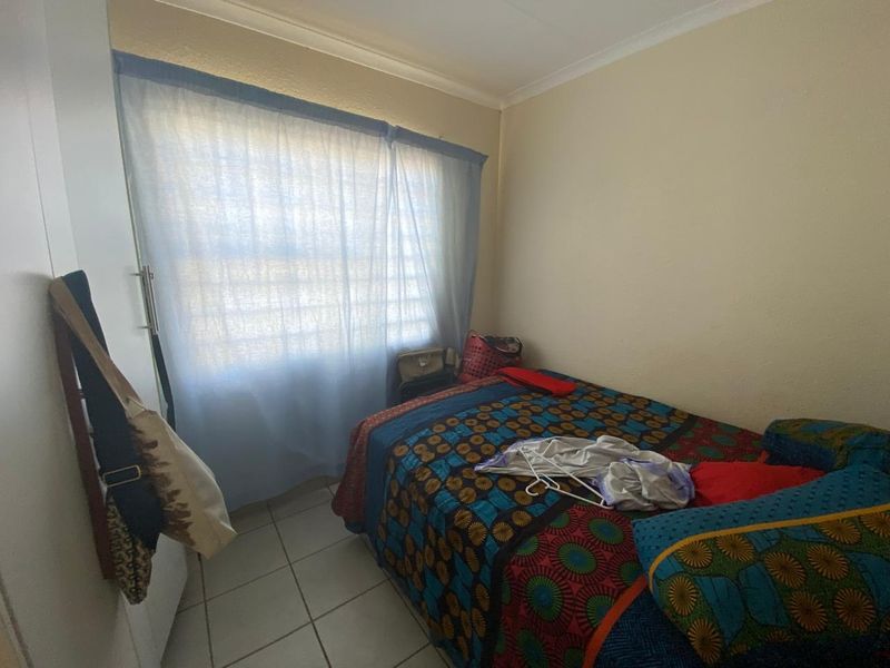 Charming 2-bedroom house for sale in Vanderbijlpark CE7—perfect for families or investors! - Photo 7