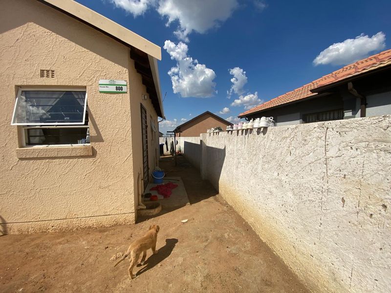 Charming 2-bedroom house for sale in Vanderbijlpark CE7—perfect for families or investors! - Photo 6