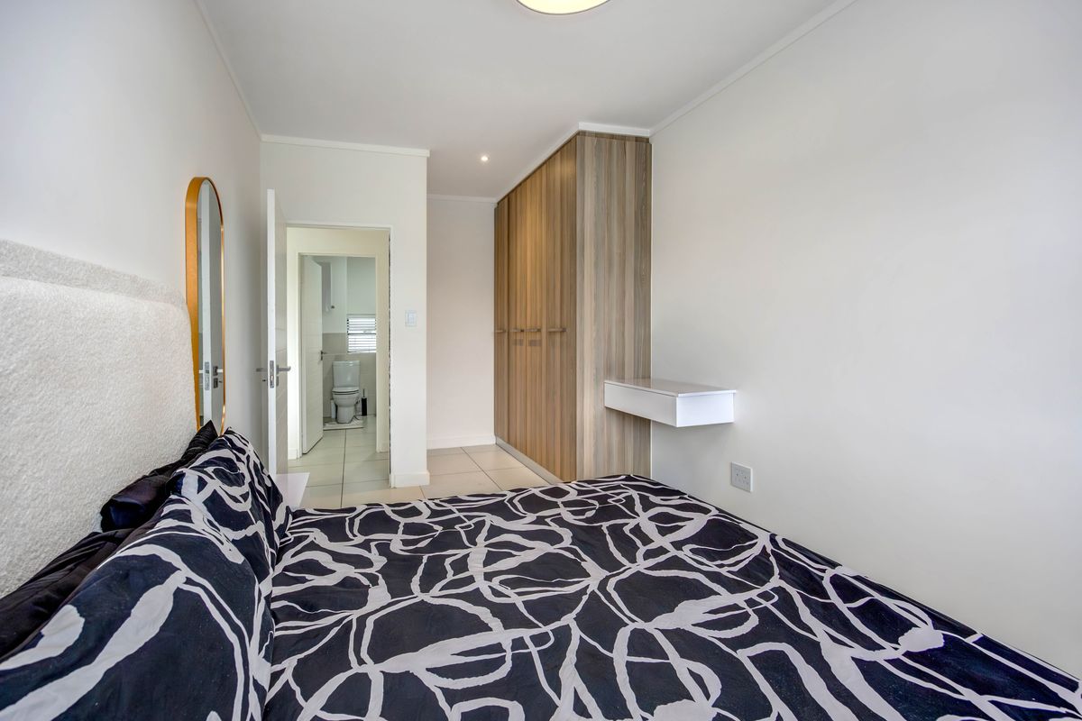 Modern one bedroom apartment in Lonehill - Photo 4