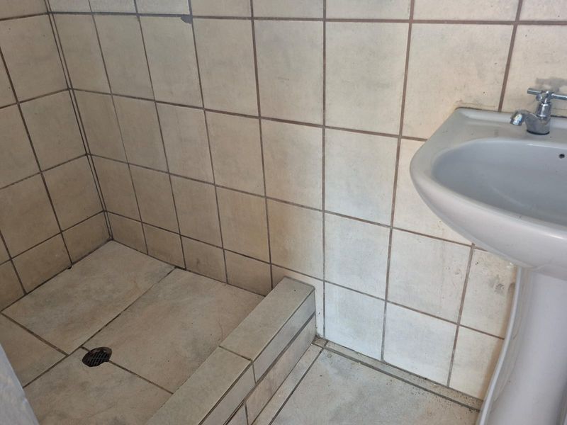 Great Investment Opportunity – 6 Units - Photo 10