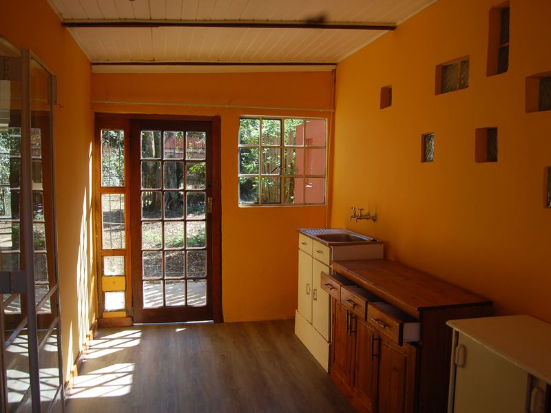 1 Bedroom Cottage\Apartment - Photo 3