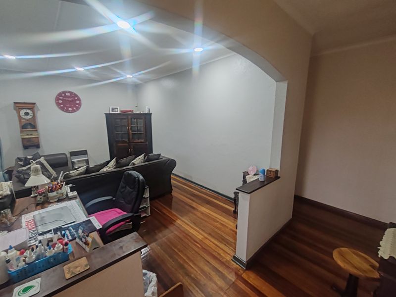 3 Bedroom House For Sale! - Photo 8