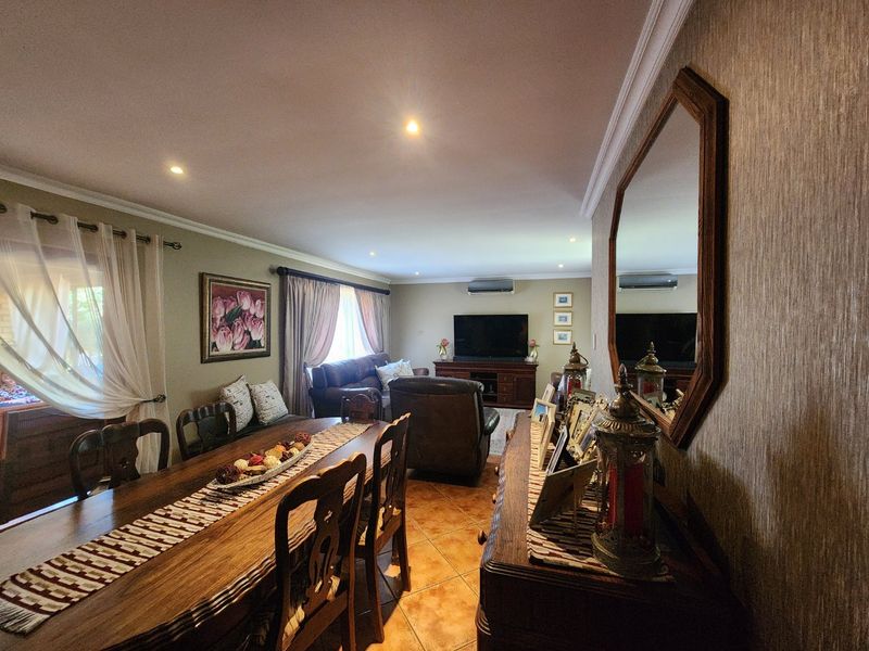 Elegant Family Living with Modern Comforts & Solar Efficiency - Photo 8