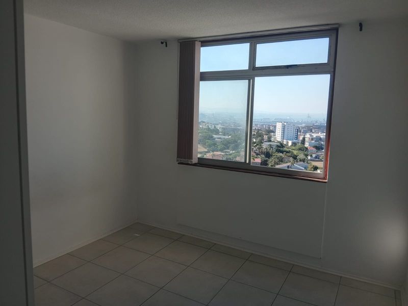 2 Bedroom Apartment - Photo 8