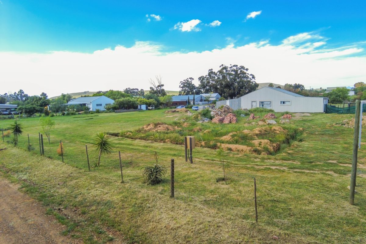 "Homesteading" -Country Barn living - Moorreesburg on 1983m2 plot - Photo 3