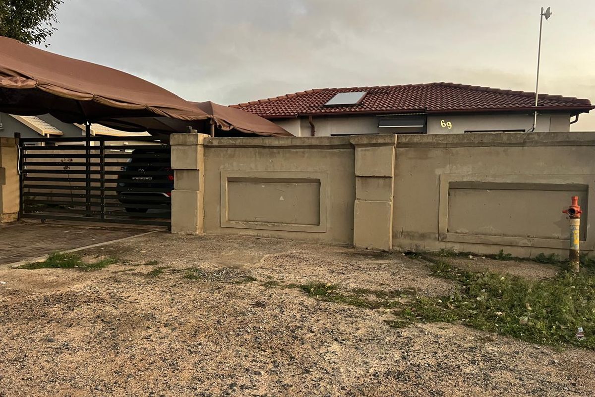 Find Your Perfect Home in Sharon Park Lifestyle Estate - Photo 2