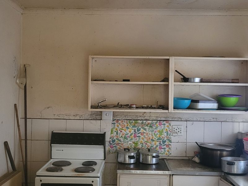 Investment property for that extra income! - Photo 5