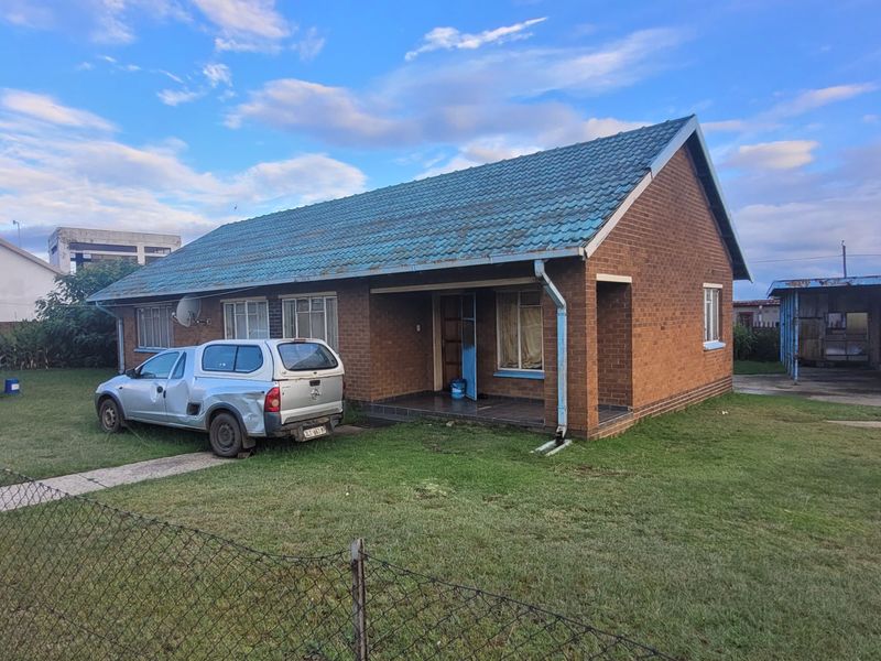 Investment property for that extra income! - Photo 2