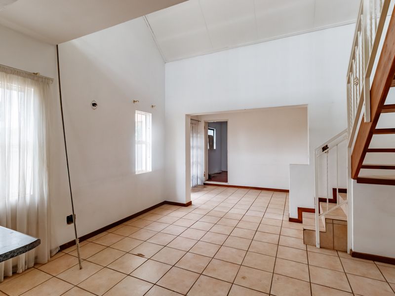 Bidding starts from R800 000.00 all offers accepted - Photo 8