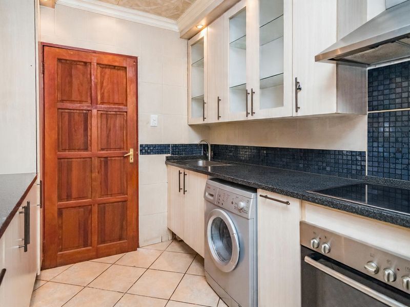 House for Sale In Protea Glen Ext 8! - Photo 2