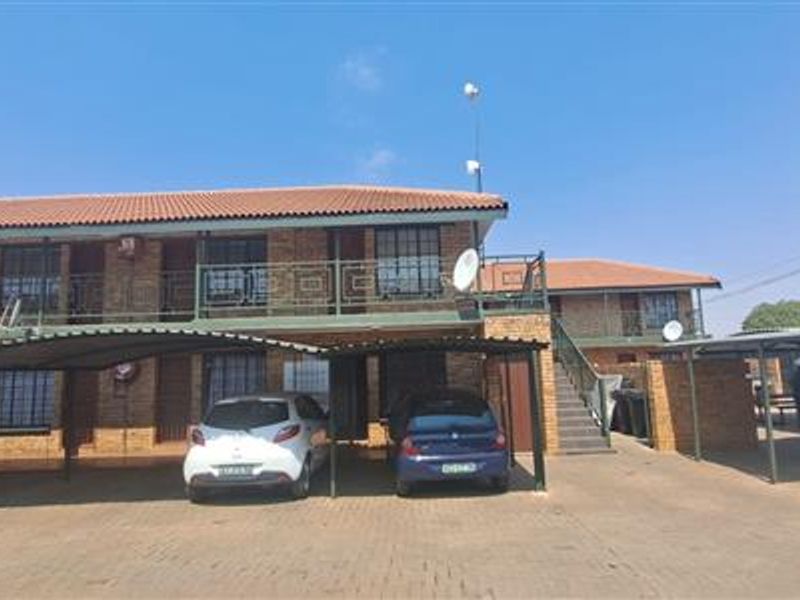 Investor's Opportunity Two Bedroom Apartment For Sale a Perfect Investment Potential. - Photo 8