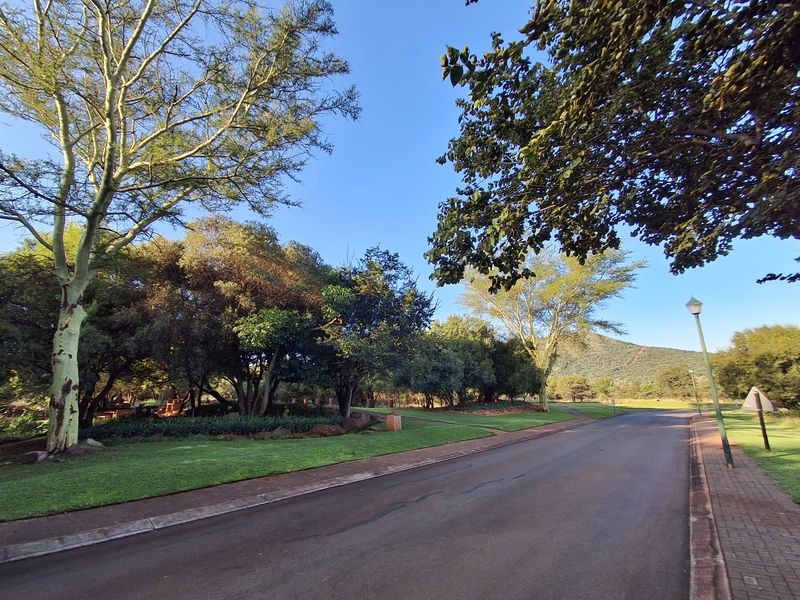 Buffelspoort -Build Your Dream Home in a Tranquil Eco Estate - Photo 2