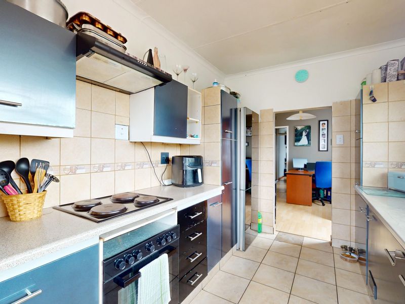 Start Your Property Journey in Style – Space, Potential & Location! - Photo 10