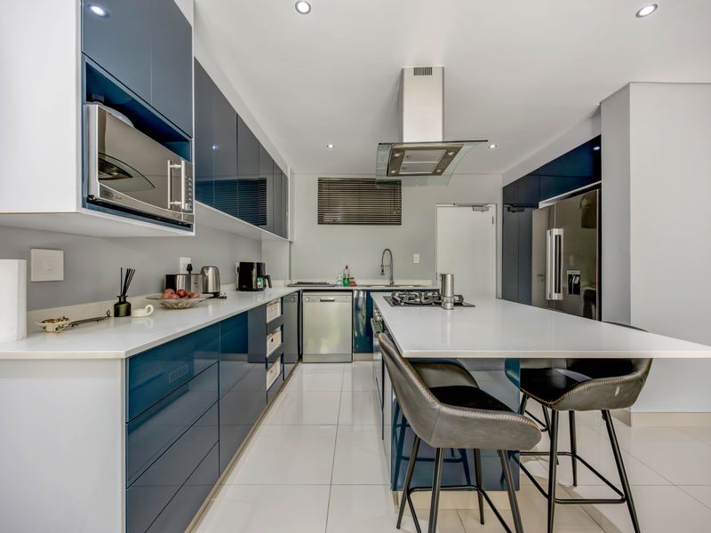 Modern, ground-floor, 3-Bedroom Apartment with sizeable garden - Photo 10