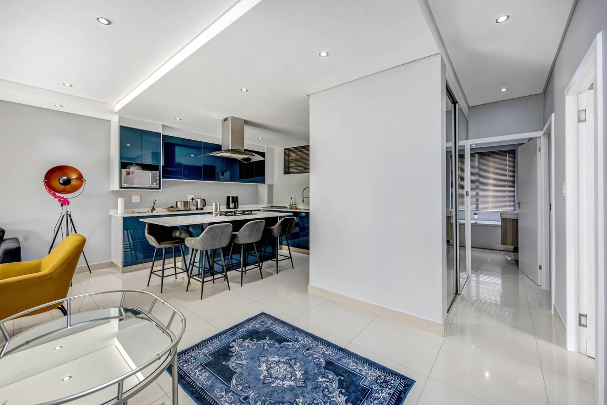 Modern, ground-floor, 3-Bedroom Apartment with sizeable garden - Photo 4