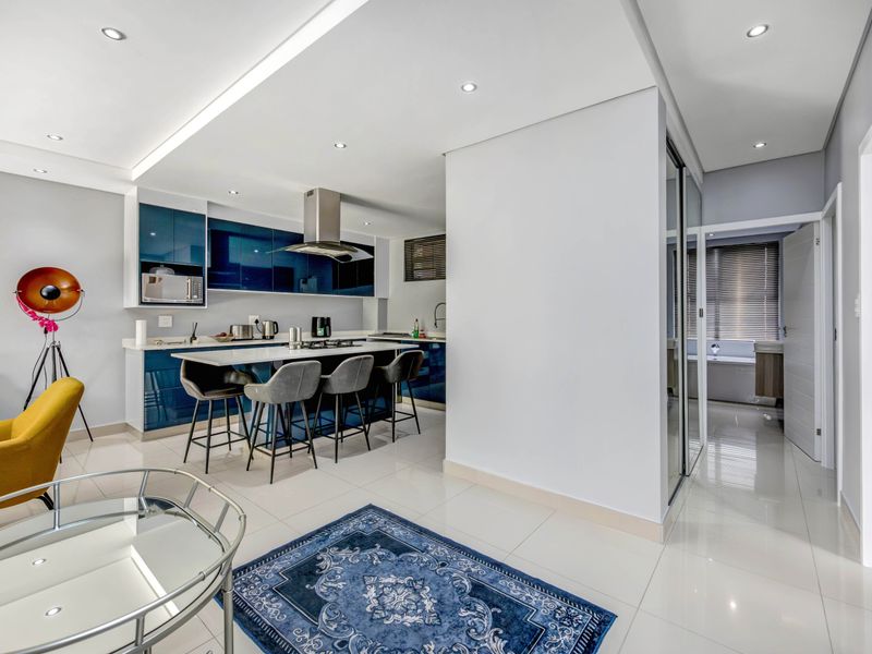 Modern, ground-floor, 3-Bedroom Apartment with sizeable garden - Photo 4