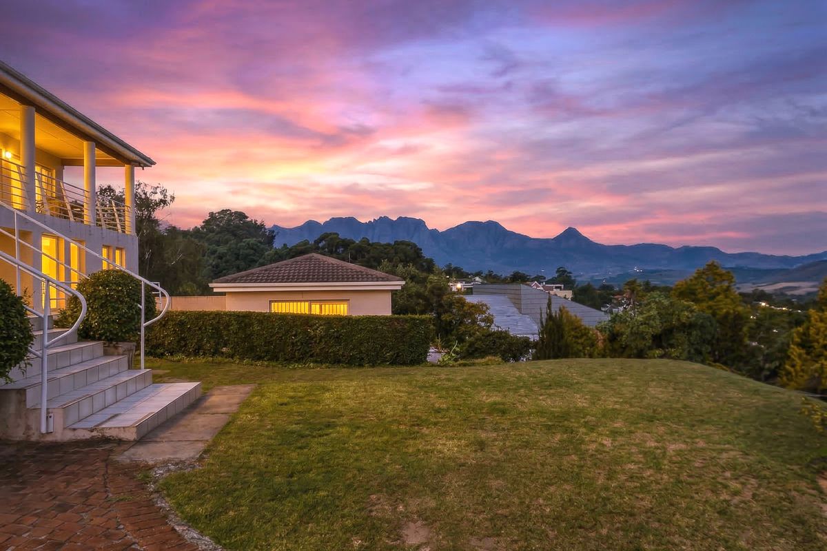 A home that elevates your lifestyle. - Photo 3