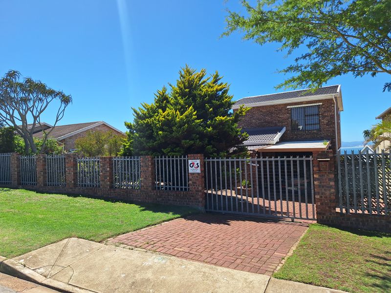 Great Address | Endless Views | Low Maintenance | Wavecrest - Photo 2