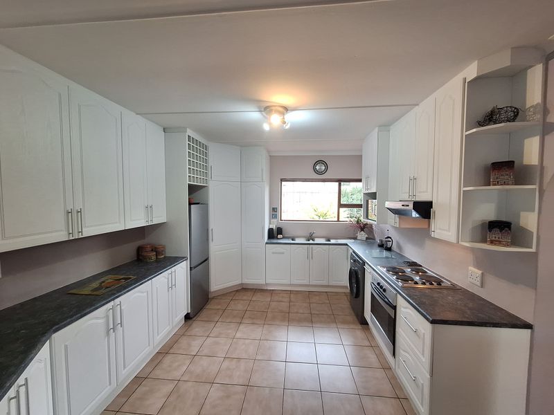 Great Address | Endless Views | Low Maintenance | Wavecrest - Photo 10