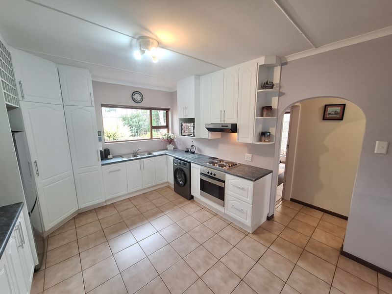 Great Address | Endless Views | Low Maintenance | Wavecrest - Photo 9