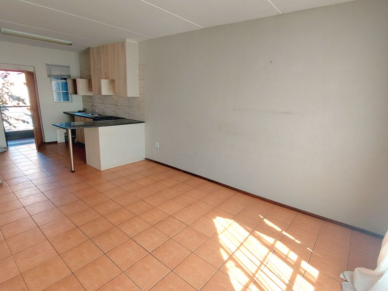 First Time Buyers Dream! - Photo 6