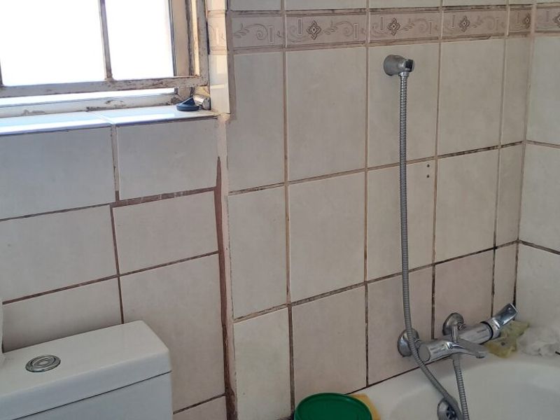 Lifestyle-focused for Modern living in a secure estate environment - Photo 9