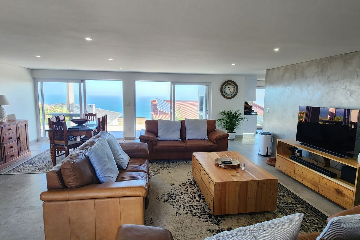 Exquisite coastal living – A modern masterpiece - Photo 2