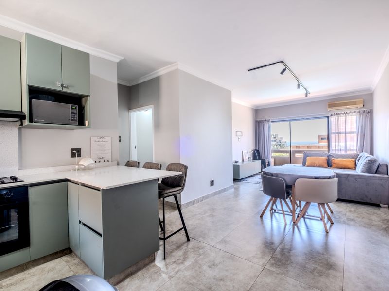 Stepless,  Modern, Seaside Apartment in Umhlanga Rocks with Holiday Rentals - Photo 2