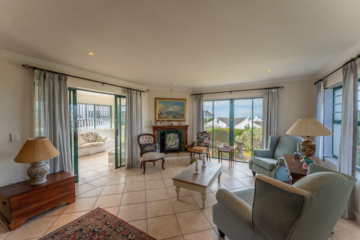 The heart and soul of Homestead Village - Photo 2