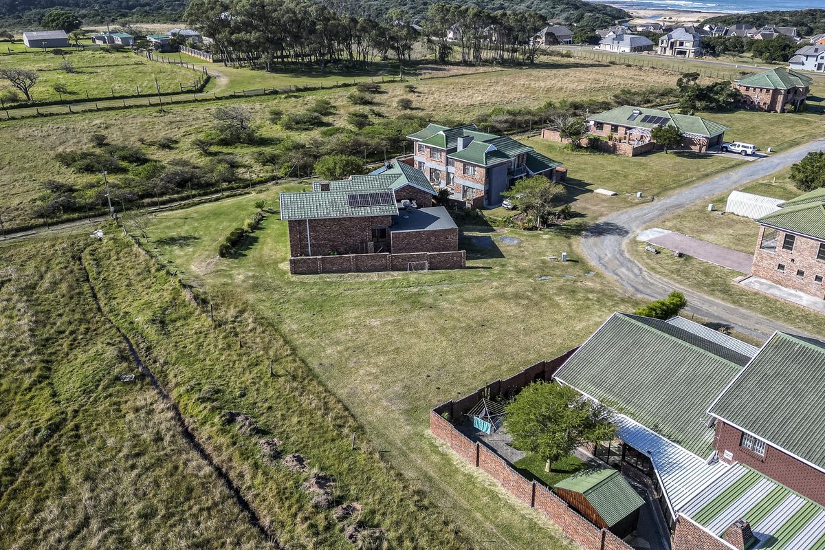 Cove Rock Country Estate - Photo 5