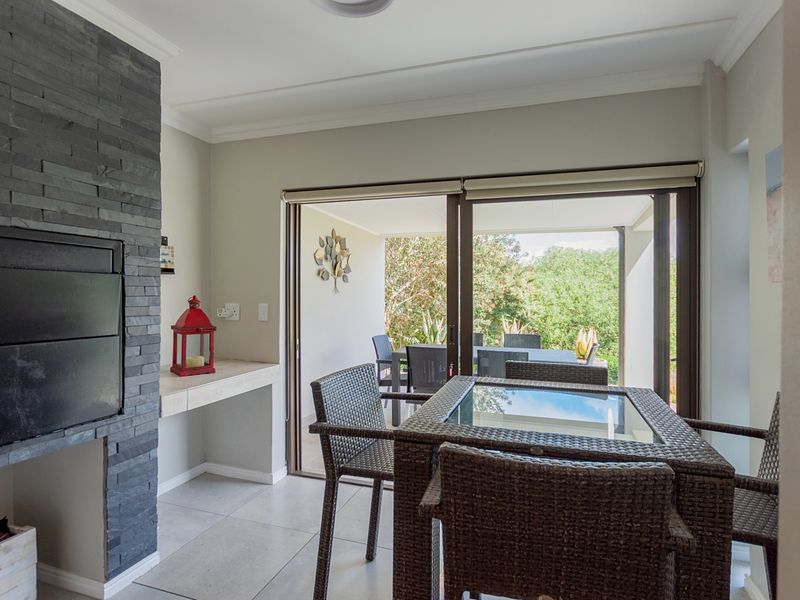 Corner Stand Townhouse with North-Facing Appeal - Walk to Every Amenity! - Photo 10