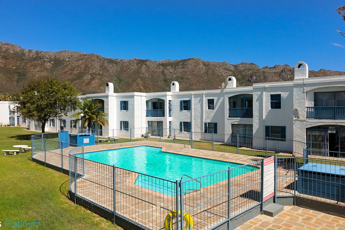 Sunlit Apartment, Prime Investment - Photo 2